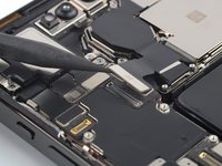 iPhone 14 Pro Rear-Facing Camera Assembly Replacement