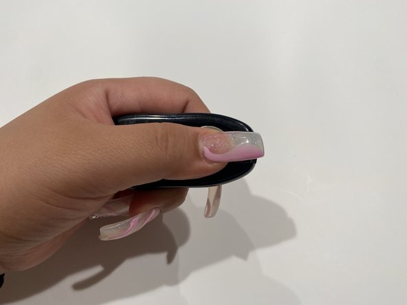 Tesla Model S Key Fob Battery Replacement: crwdns2935265:04crwdnd2935265:03crwdnd2935265:03crwdne2935265:0