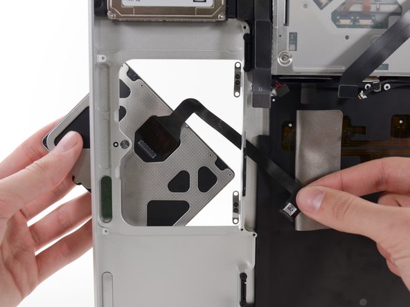 MacBook Pro 15" Unibody Early 2011 Trackpad Replacement: crwdns2935265:029crwdnd2935265:02crwdnd2935265:02crwdne2935265:0