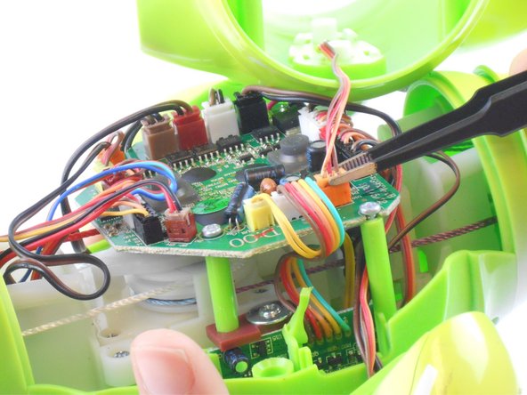 Zoomer Dino Boomer Main Circuit Board Replacement: crwdns2935265:03crwdnd2935265:02crwdnd2935265:03crwdne2935265:0