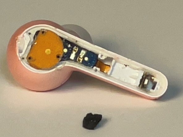 Soundcore Liberty Air Charging Pins Replacement: crwdns2935265:04crwdnd2935265:03crwdnd2935265:03crwdne2935265:0