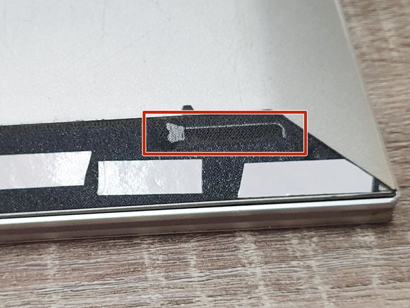 Sony Vaio Duo 13 Battery Replacement, Stick back the plastic sheet and double-sided tape: crwdns2935265:017crwdnd2935265:02crwdnd2935265:03crwdne2935265:0