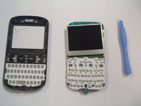 HTC Ozone Motherboard Replacement: stap 0, afbeelding 2 van 3