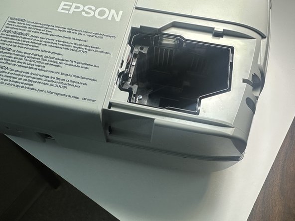 Epson BrightLink 450wi Projector Lamp Replacement: crwdns2935265:04crwdnd2935265:03crwdnd2935265:03crwdne2935265:0
