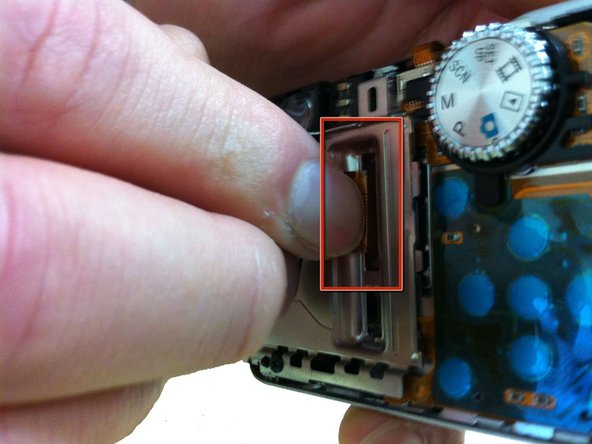 Sony Cyber-shot DSC-P100 LCD Screen Replacement: crwdns2935265:06crwdnd2935265:03crwdnd2935265:03crwdne2935265:0