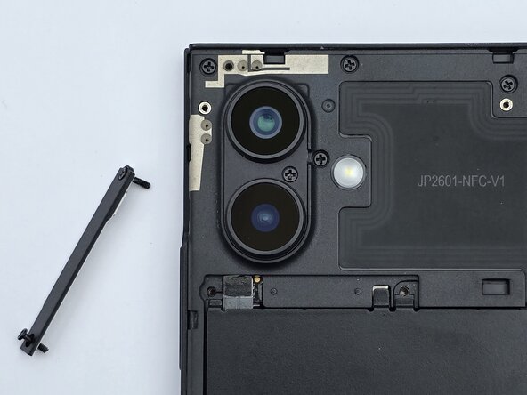 Jolla Phone (2026) Demontage: stap 3, afbeelding 2 van 2
