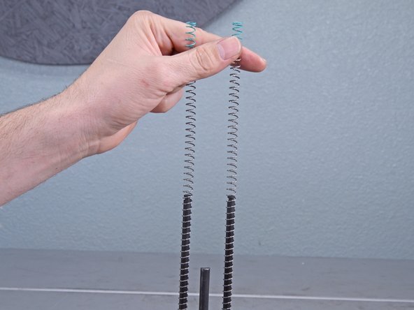 Dewalt Nailers DCN21PL 2018 Profile Replacement, Remove springs: crwdns2935265:07crwdnd2935265:02crwdnd2935265:02crwdne2935265:0