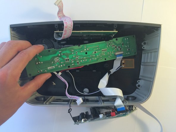 iHome iBN97 Display Screen Replacement, Switch Board Removal: crwdns2935265:08crwdnd2935265:02crwdnd2935265:03crwdne2935265:0