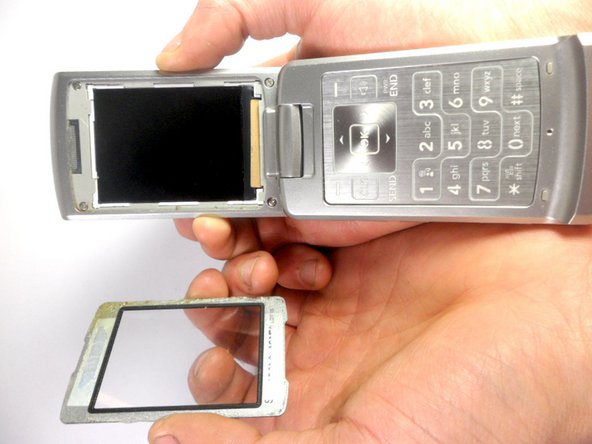 LG VX8700 Front Bezel Replacement: crwdns2935265:04crwdnd2935265:02crwdnd2935265:02crwdne2935265:0