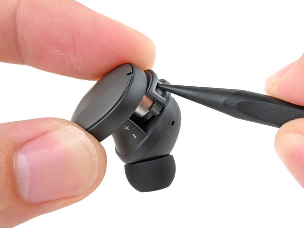 Fairphone Fairbuds Earbud Battery Replacement, Remove the battery: crwdns2935265:03crwdnd2935265:03crwdnd2935265:03crwdne2935265:0