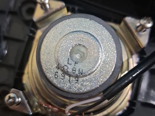 Disassembling Logitech Z506 Rear Satellite speaker, Speaker: crwdns2935265:04crwdnd2935265:02crwdnd2935265:02crwdne2935265:0