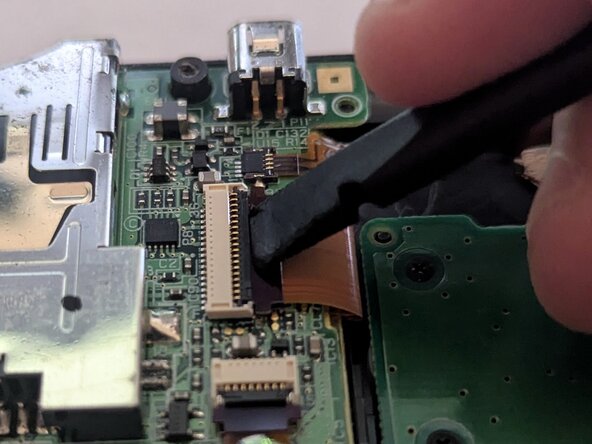 Nintendo DSi Input Button Pads Replacement: crwdns2935265:06crwdnd2935265:02crwdnd2935265:03crwdne2935265:0