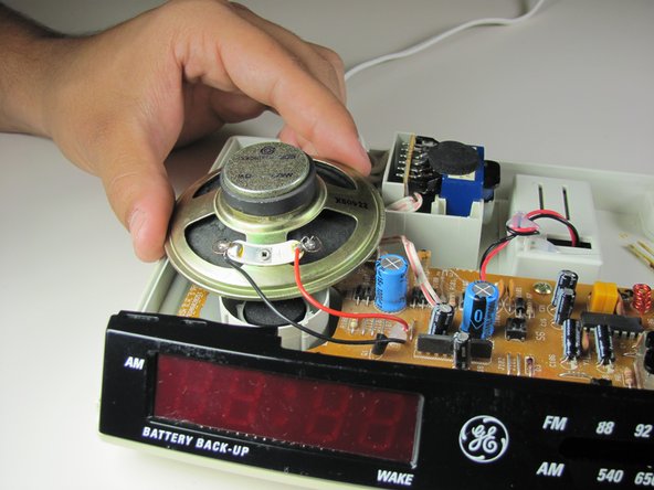 General Electric Telephone 2-9710A Base Speaker Replacement, Base Speaker: crwdns2935265:07crwdnd2935265:02crwdnd2935265:03crwdne2935265:0