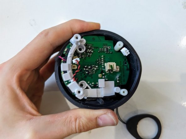 Sony SRS-XB10 circuit board removal, Lift out the board assembly: crwdns2935265:05crwdnd2935265:02crwdnd2935265:02crwdne2935265:0