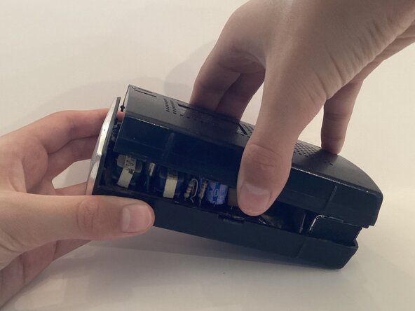 Panasonic R-1159 AM radio Teardown: crwdns2935265:02crwdnd2935265:01crwdnd2935265:03crwdne2935265:0