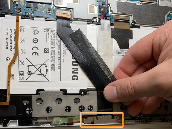 Samsung Galaxy Note 10.1 Charging Port Replacement: adım 3, 3 resimden 2.