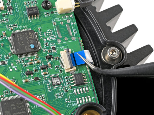 Logitech RS50 Base Slip Ring vervangen: stap 11, afbeelding 1 van 2