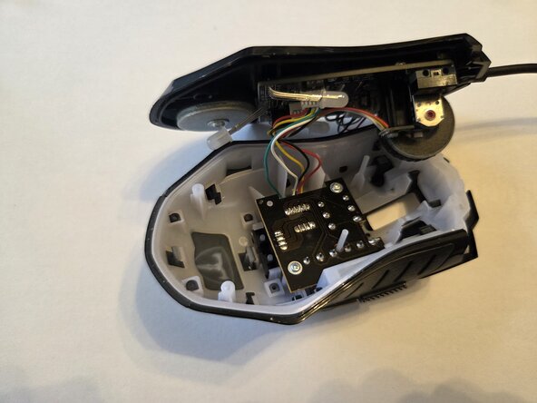 Eastern Times Tech T7 Mouse Micro Switch Replacement: step 3, image 1 of 1