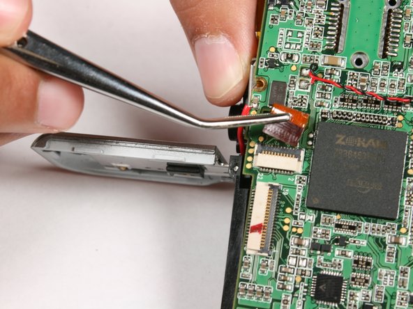 Polaroid i533 Zoom Lens Replacement, Removing zoom lens ribbon: crwdns2935265:06crwdnd2935265:02crwdnd2935265:02crwdne2935265:0