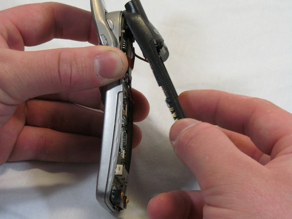 Samsung SCH-3500 Logic Board Replacement: crwdns2935265:08crwdnd2935265:02crwdnd2935265:02crwdne2935265:0