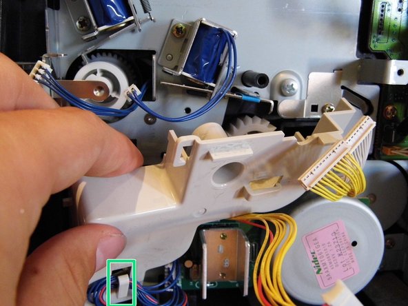 Replace Kyocera FS-1010 sponge rubber, Remove gear cover: crwdns2935265:08crwdnd2935265:02crwdnd2935265:02crwdne2935265:0