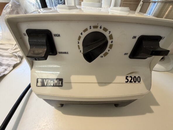 Vitamix 5200 speed control potentiometer replacement, Remove potentiometer from cover: step 5, image 1 of 2