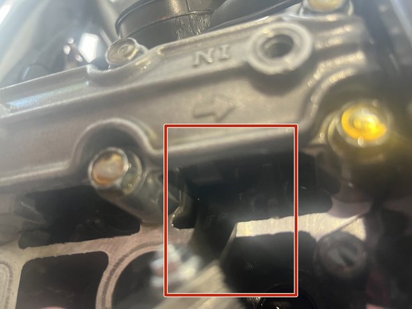 1999-2002 Suzuki SV650 Valve Inspection and Adjustment Replacement, Checking Rear Valves: crwdns2935265:023crwdnd2935265:03crwdnd2935265:03crwdne2935265:0