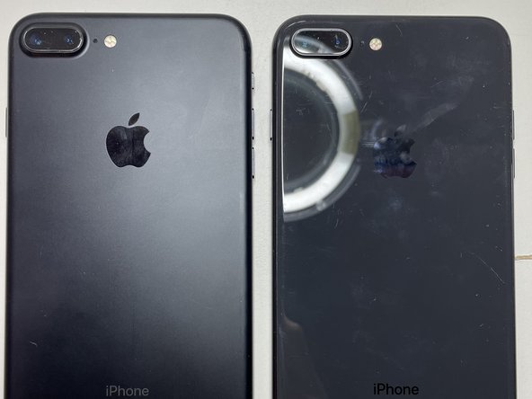 How to identify your iPhone, Main differences between iPhone 7 and iPhone 8: crwdns2935265:016crwdnd2935265:02crwdnd2935265:02crwdne2935265:0