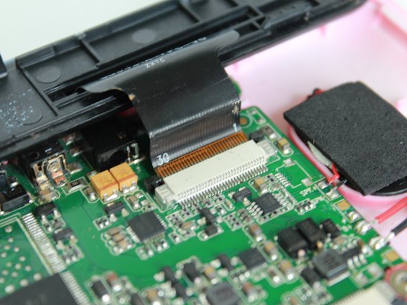 HKC P776A Digitizer Replacement, Removing the Cable from the Motherboard: crwdns2935265:04crwdnd2935265:02crwdnd2935265:02crwdne2935265:0