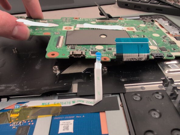 Lenovo 300e Chromebook Gen 3 Keyboard Replacement, Take out all the components inside the keyboard case.: crwdns2935265:05crwdnd2935265:01crwdnd2935265:01crwdne2935265:0