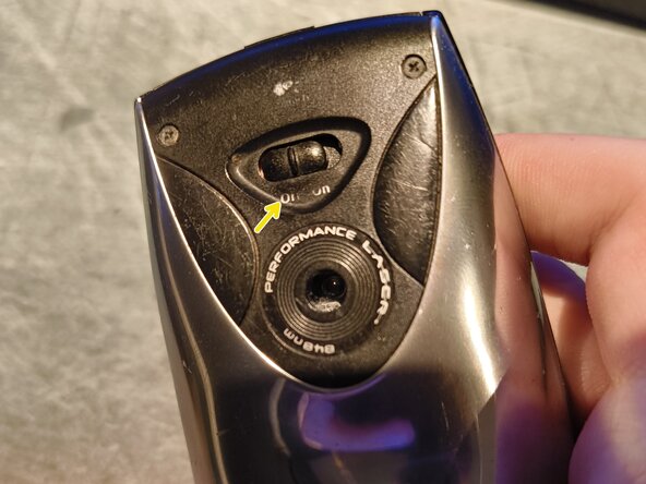 Logitech MX Air Battery Replacement, Turn the mouse off: crwdns2935265:01crwdnd2935265:01crwdnd2935265:01crwdne2935265:0