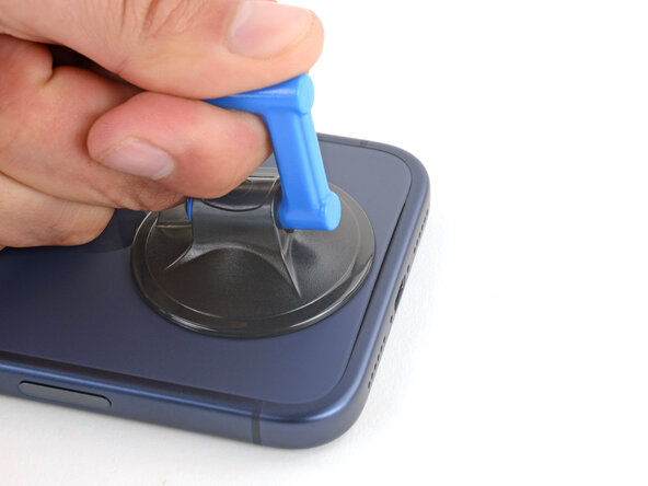 iPhone 17 Pro Back Glass Replacement, Insert an opening pick: crwdns2935265:06crwdnd2935265:02crwdnd2935265:03crwdne2935265:0