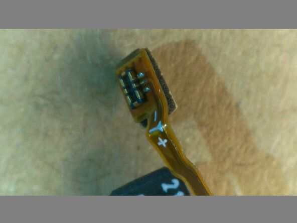 Fitbit Charge 5 Teardown, Remove Battery: crwdns2935265:05crwdnd2935265:03crwdnd2935265:03crwdne2935265:0