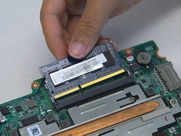 Acer Aspire E3-111-C0WA RAM Replacement: crwdns2935265:015crwdnd2935265:03crwdnd2935265:03crwdne2935265:0