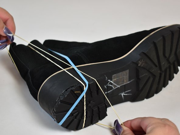 How to Replace a Worn Boot Heel: crwdns2935265:08crwdnd2935265:02crwdnd2935265:02crwdne2935265:0