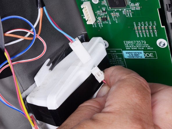 LG Refrigerator Water Dispensing Switch Testing and Replacement: crwdns2935265:09crwdnd2935265:02crwdnd2935265:02crwdne2935265:0