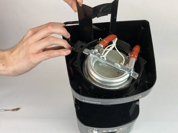 Cuisinart DCC-1100 Power Cord Replacement: crwdns2935265:04crwdnd2935265:02crwdnd2935265:02crwdne2935265:0