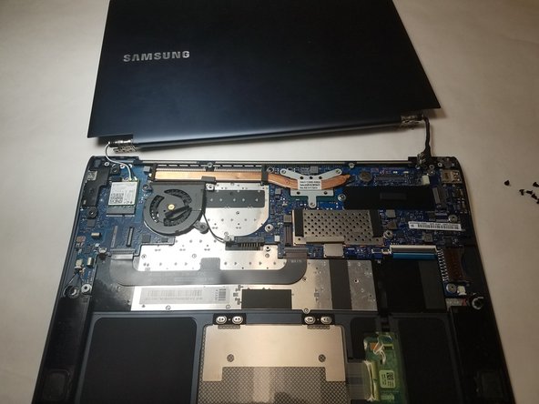Samsung ATIV Book 9 Plus Screen Replacement: crwdns2935265:00crwdnd2935265:01crwdnd2935265:01crwdne2935265:0