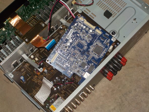 Harman Kardon HK3700 Teardown, Ethernet Card: crwdns2935265:05crwdnd2935265:02crwdnd2935265:03crwdne2935265:0