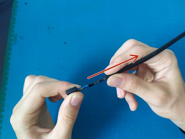 6- Montage PC Infinity, Modification du câble du ventilateur (suite): étape 6, image 1 de 3