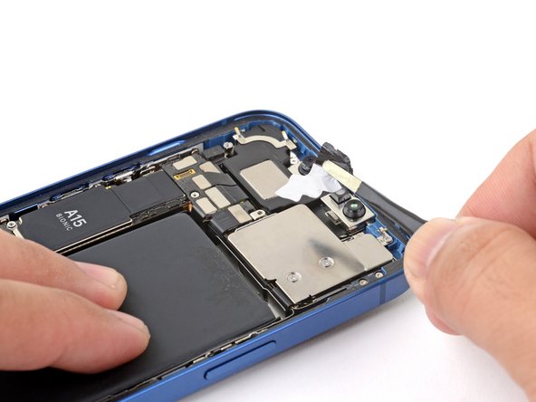 iPhone 13 Battery Replacement