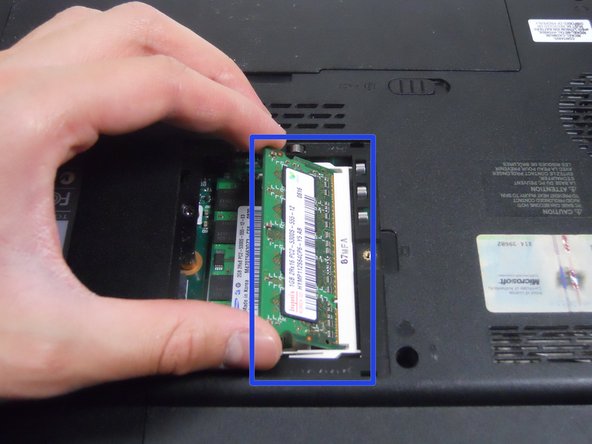 Toshiba Satellite L305-S5875 RAM Replacement: crwdns2935265:04crwdnd2935265:02crwdnd2935265:03crwdne2935265:0