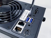 SYNOLOGY DS718+ Teardown