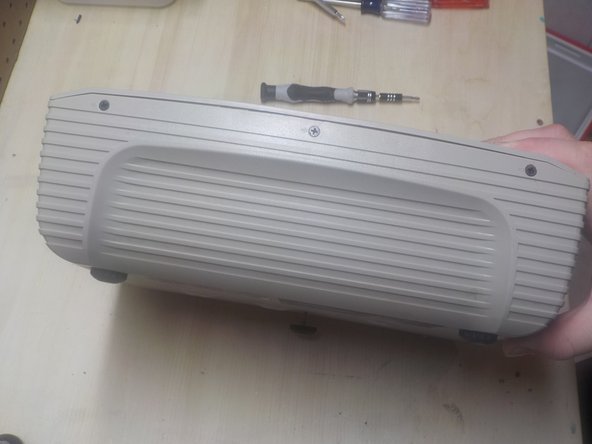 3M SCP176 DLP Projector Teardown, Remove the top cover Part 1: crwdns2935265:05crwdnd2935265:02crwdnd2935265:03crwdne2935265:0