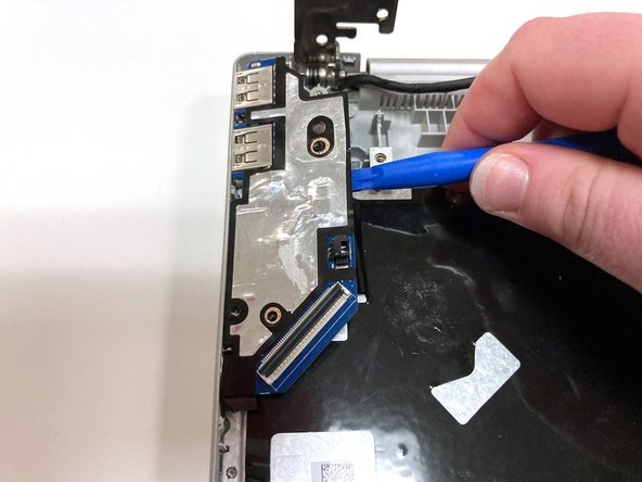 Lenovo IdeaPad S340-15IWL Keyboard Replacement, USB Port Board: crwdns2935265:030crwdnd2935265:02crwdnd2935265:03crwdne2935265:0