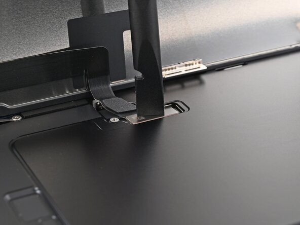 iPhone 16e Screen Replacement