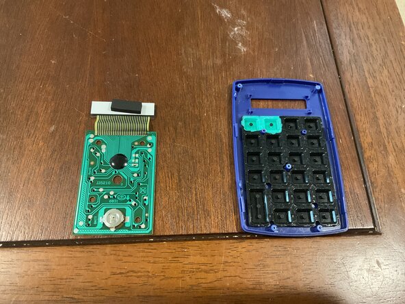 Jot® Plastic 8-Digit Pocket Calculator Battery Replacement, Take the circuit board: crwdns2935265:02crwdnd2935265:01crwdnd2935265:01crwdne2935265:0