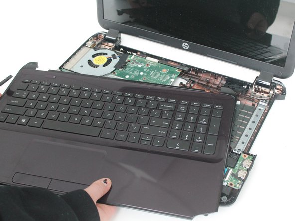 HP 15-d076nr Charge Port Replacement: crwdns2935265:018crwdnd2935265:03crwdnd2935265:03crwdne2935265:0