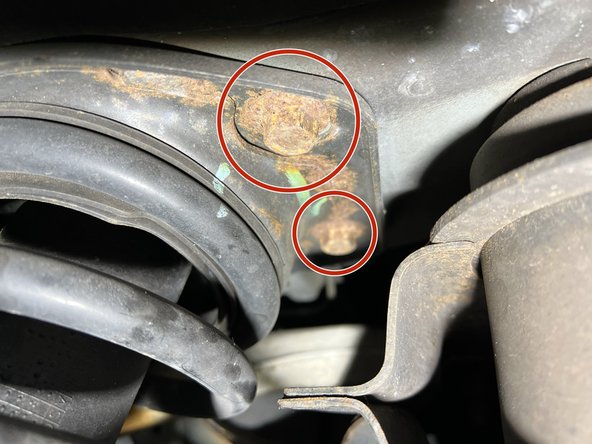 Chevrolet SS Sedan Rear Shock Absorber Replacement, Strut to Body Bolts: crwdns2935265:011crwdnd2935265:02crwdnd2935265:03crwdne2935265:0