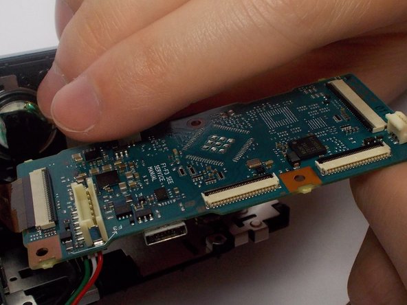 Sony Handycam HDR­-CX220 Motherboard  Replacement: crwdns2935265:013crwdnd2935265:02crwdnd2935265:02crwdne2935265:0